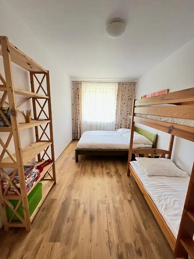 Apartment Apartament Z Garazem I Ogrodem Kolobrzeg