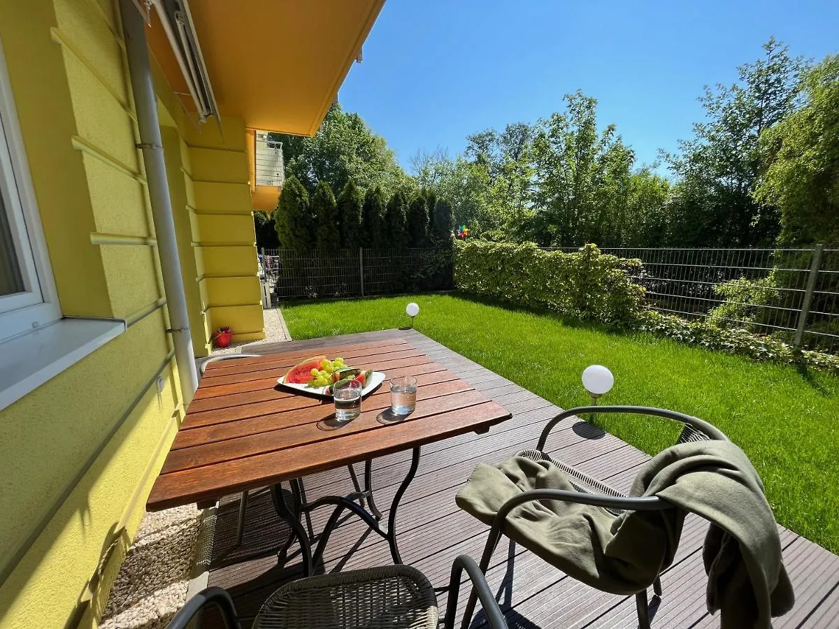 Apartment Apartament Z Garazem I Ogrodem Kolobrzeg